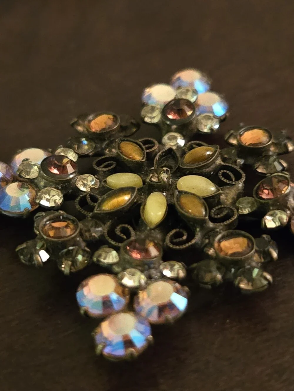 ✨ Vintage Sorrelli Amber & Iridescent Crystal Statement Necklace